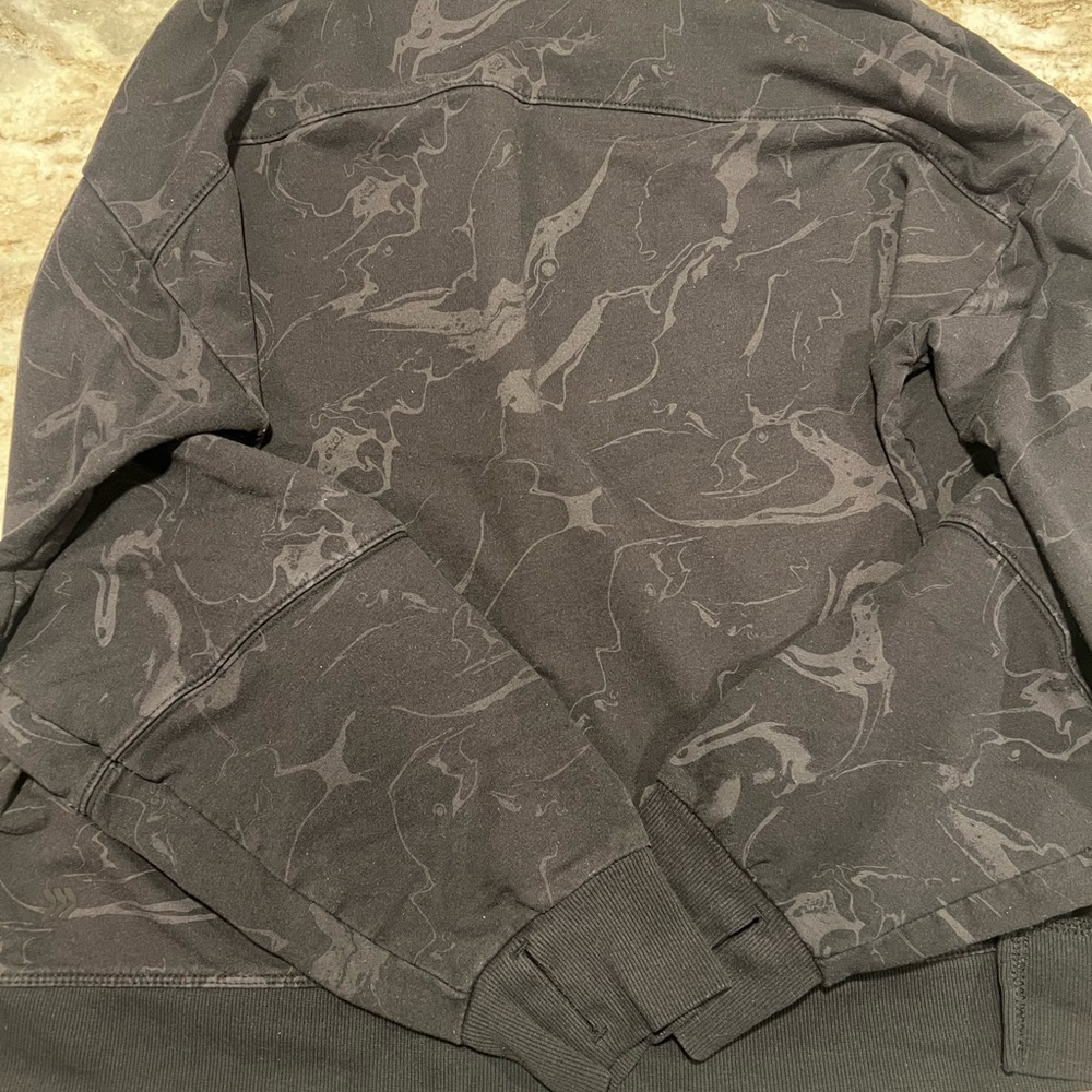 Sweatshirt - Picture 4 of 5